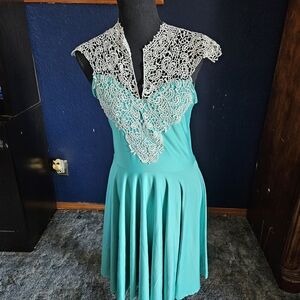 Pakula Turquoise Midi Dress with Ivory Lace womens size medium nwt